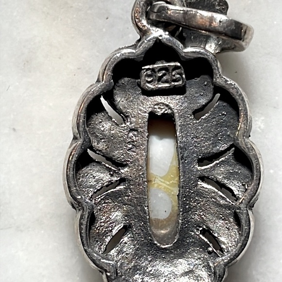 Silver & opal marcasite pendant - Picture 7 of 7